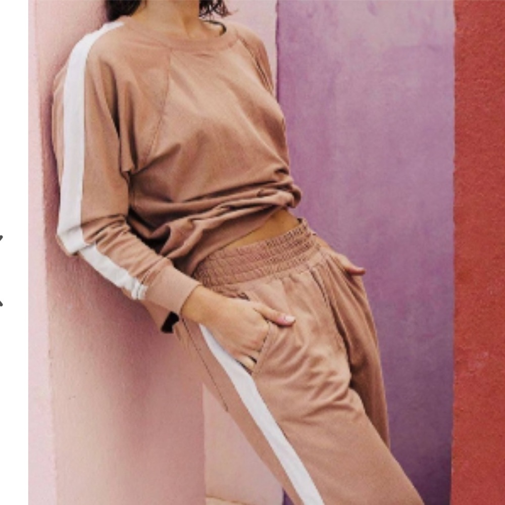 ACACIA Wyoming sweat suit